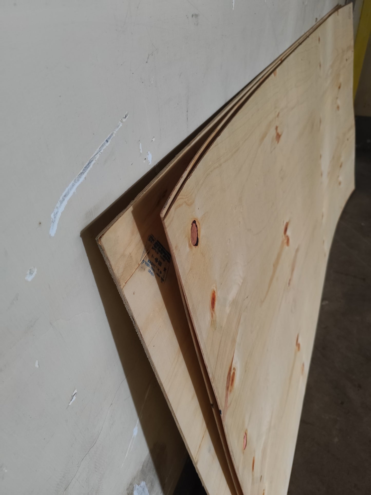 Plywood 3mm, 6mm, 9mm, 12mm, 15mm, 18mm