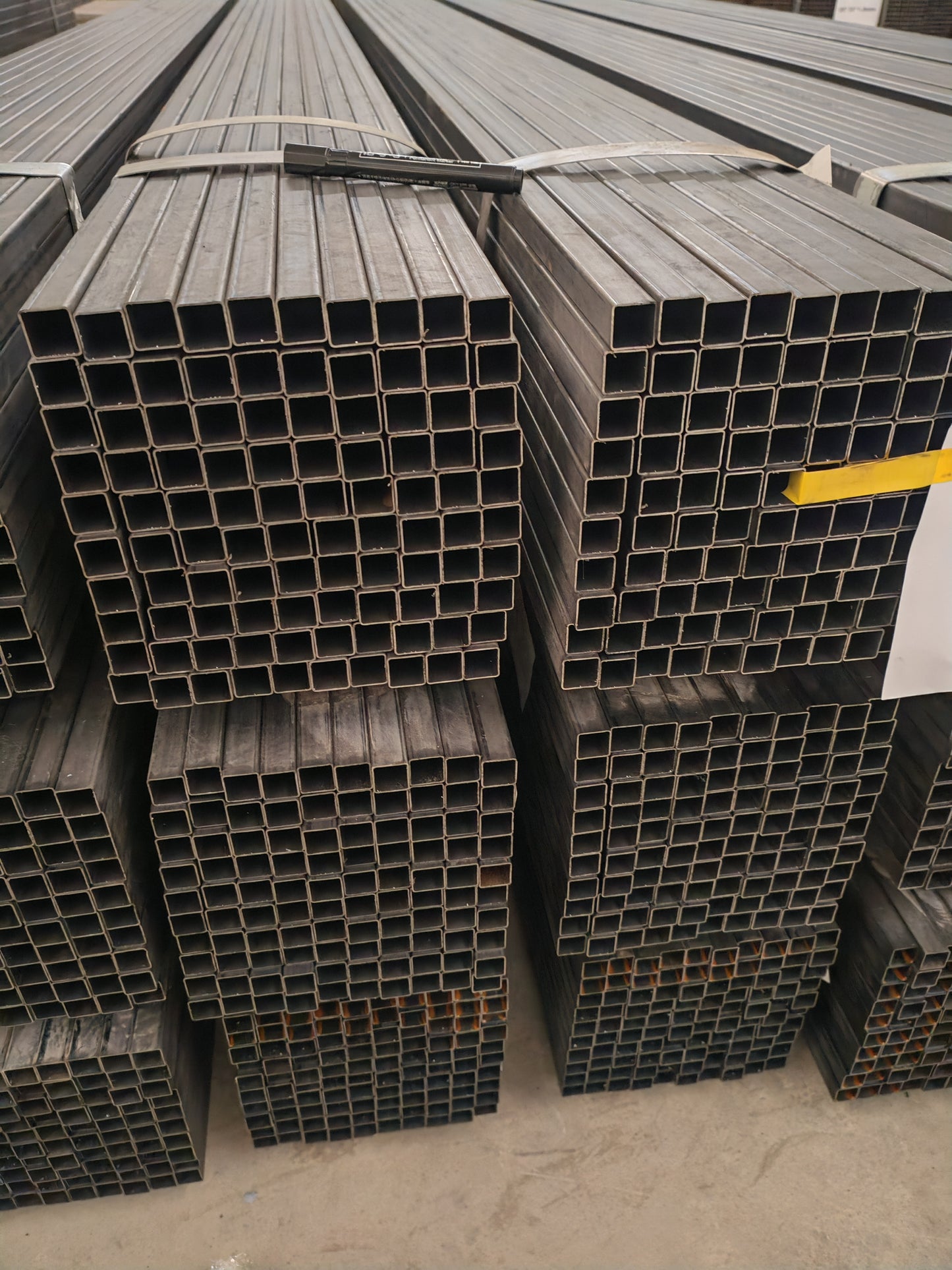 G18 Square tube 20x20mm