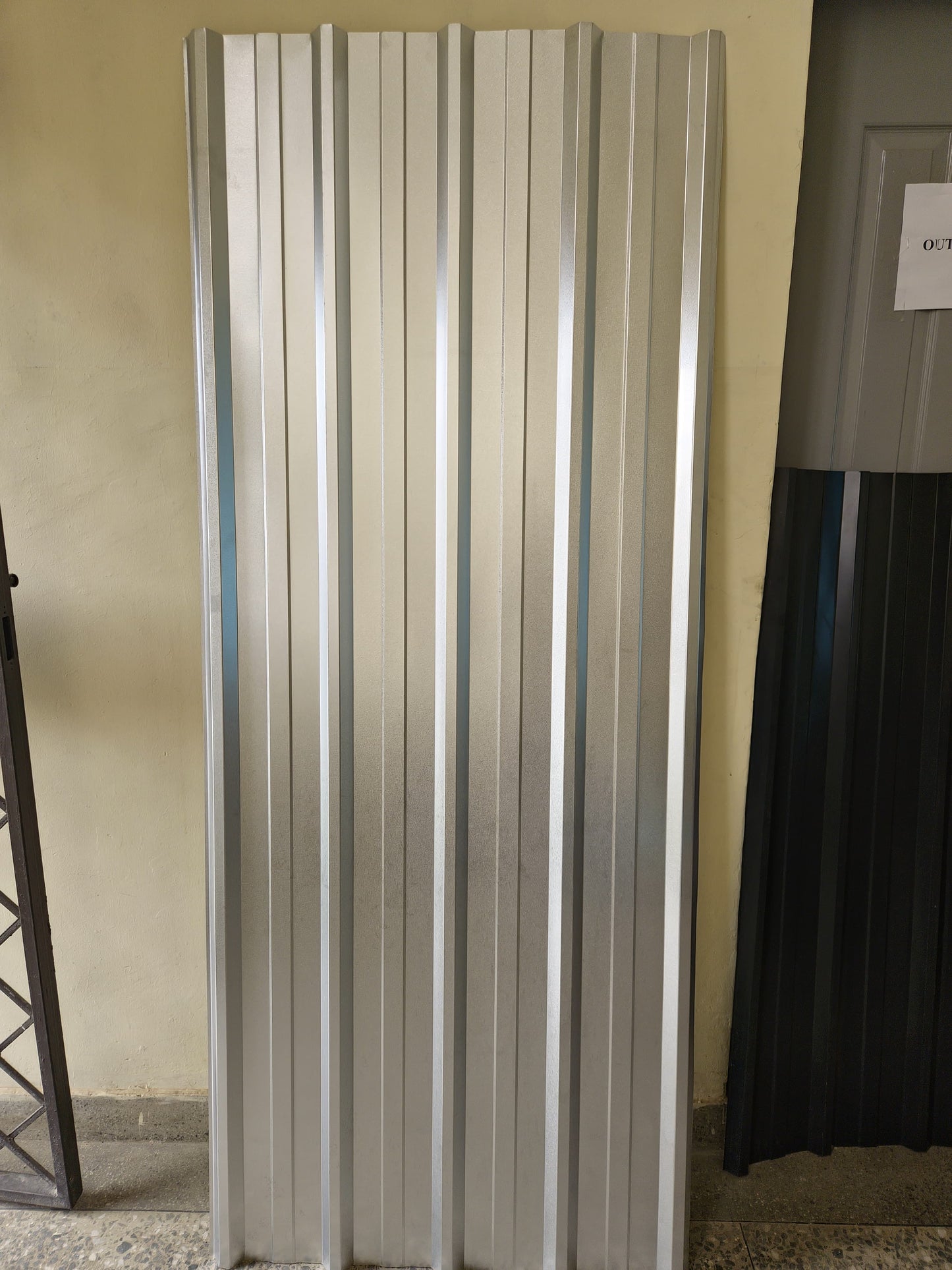 Gauge 30 Box profile Aluzinc Iron Sheet Non-coloured