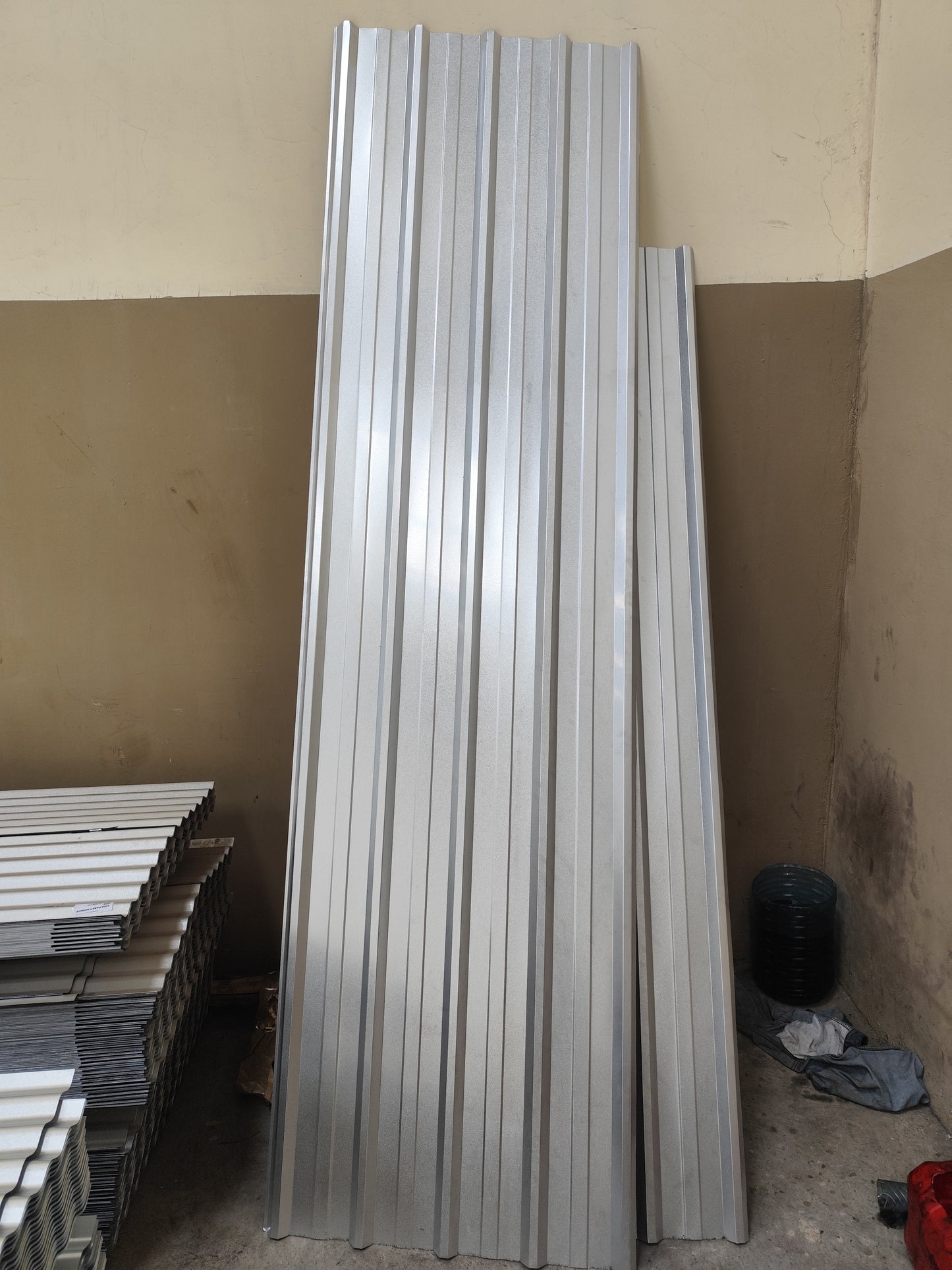 Gauge 30 Box profile Aluzinc Iron Sheet Non-coloured