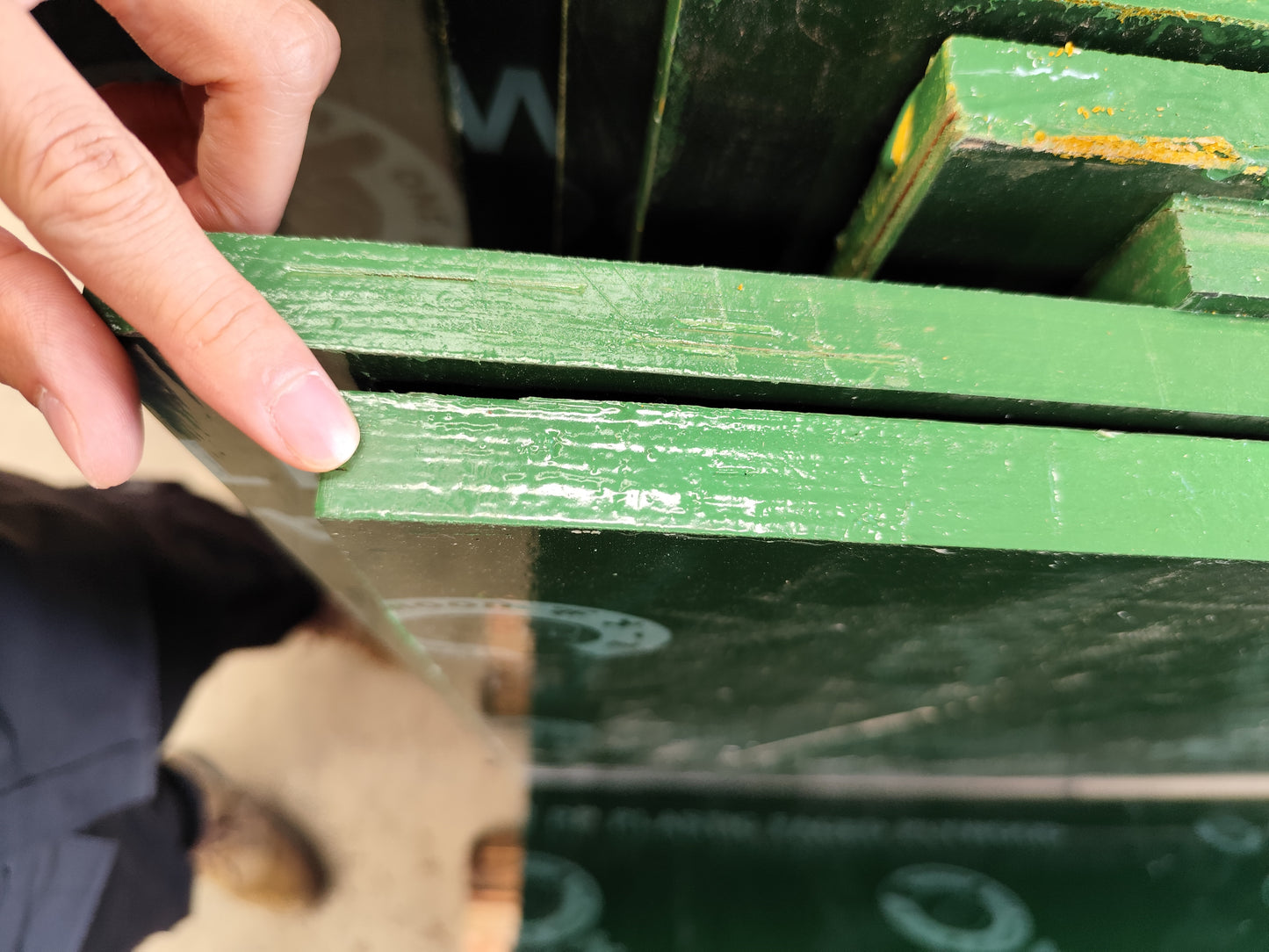 NUMBER ONE Marine board 2440x1220mm 18mm Green color